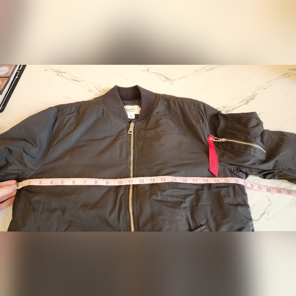 Authentic BTS Mic Drop Bomber Jacket Medium - Picture 7 of 13